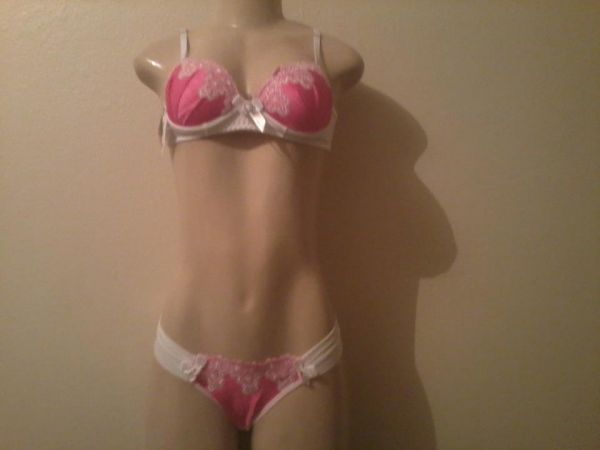 Conjunto Delicado